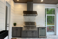 outdoor kitchen